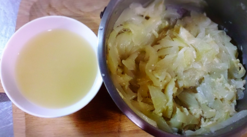 handmade-natural-how-to-stop-coughing-water-medicine-step-garlic-onion-heathly-health-knowledge