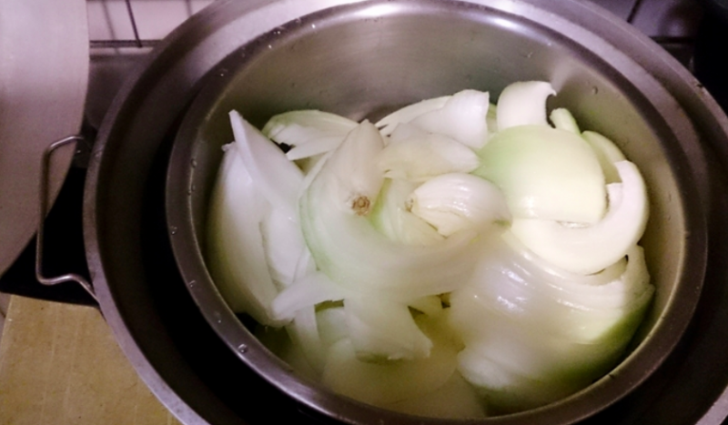 handmade-natural-how-to-stop-coughing-water-medicine-step-garlic-onion-teaching-skill