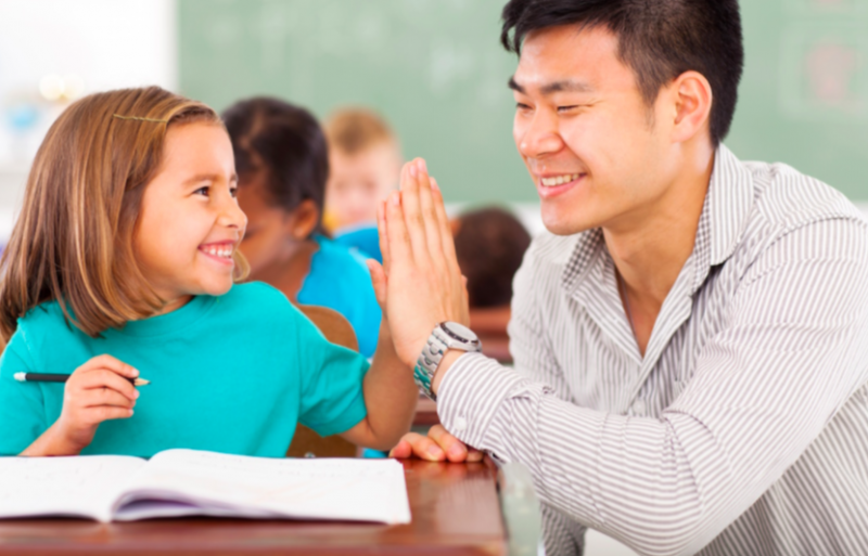 how-to-thank-tutors-teachers-gifts